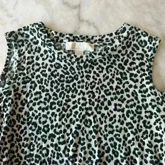 Michael Kors Open Shoulder Top - Picture 11 of 14